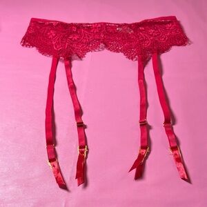 Lace Garter Belt in Vibrant Red